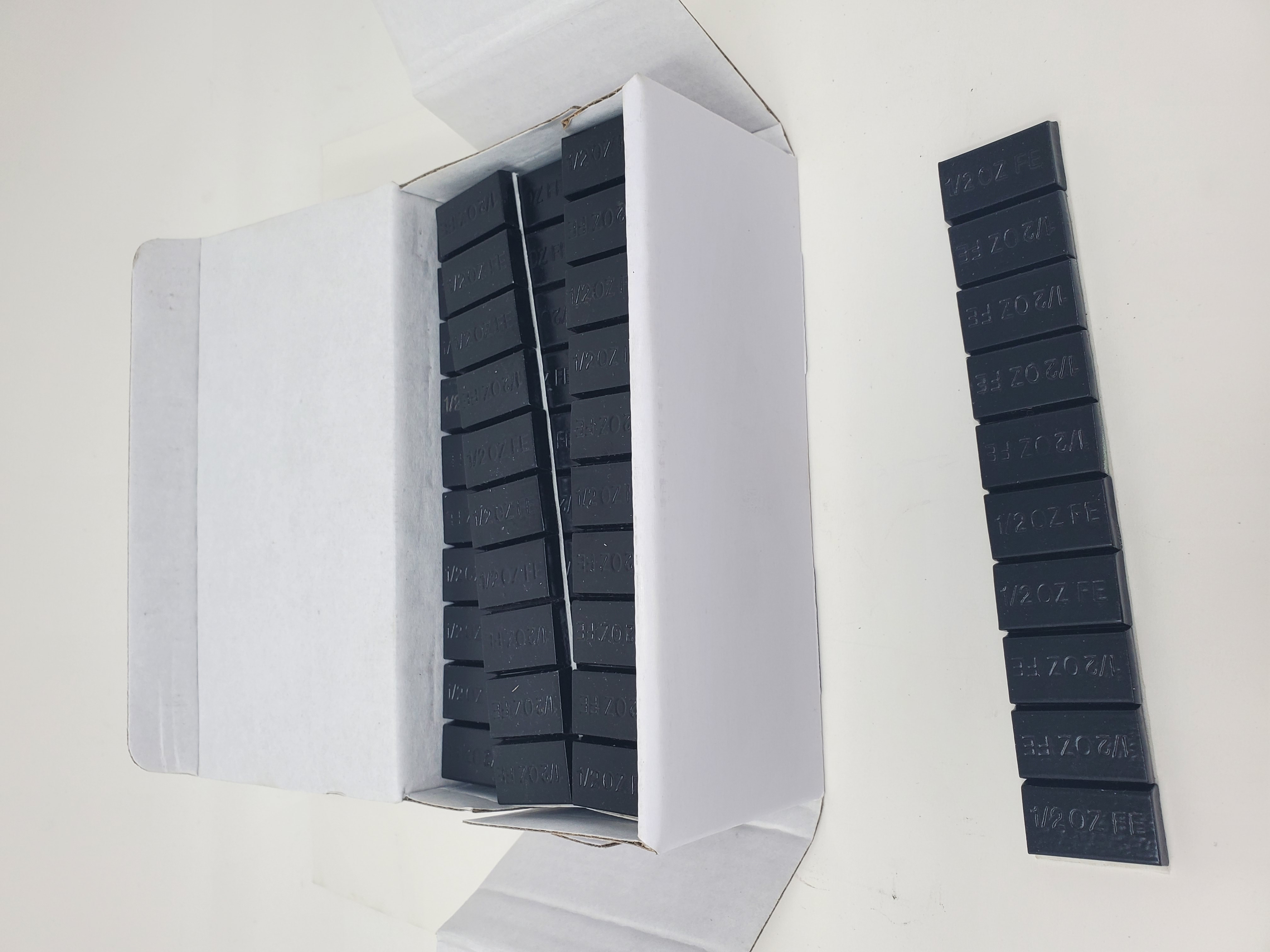 TAPE WEIGHTS BOX 1/2 OZ BLACK TAPE WEIGHTS BOX 1/2 OZ BLACK